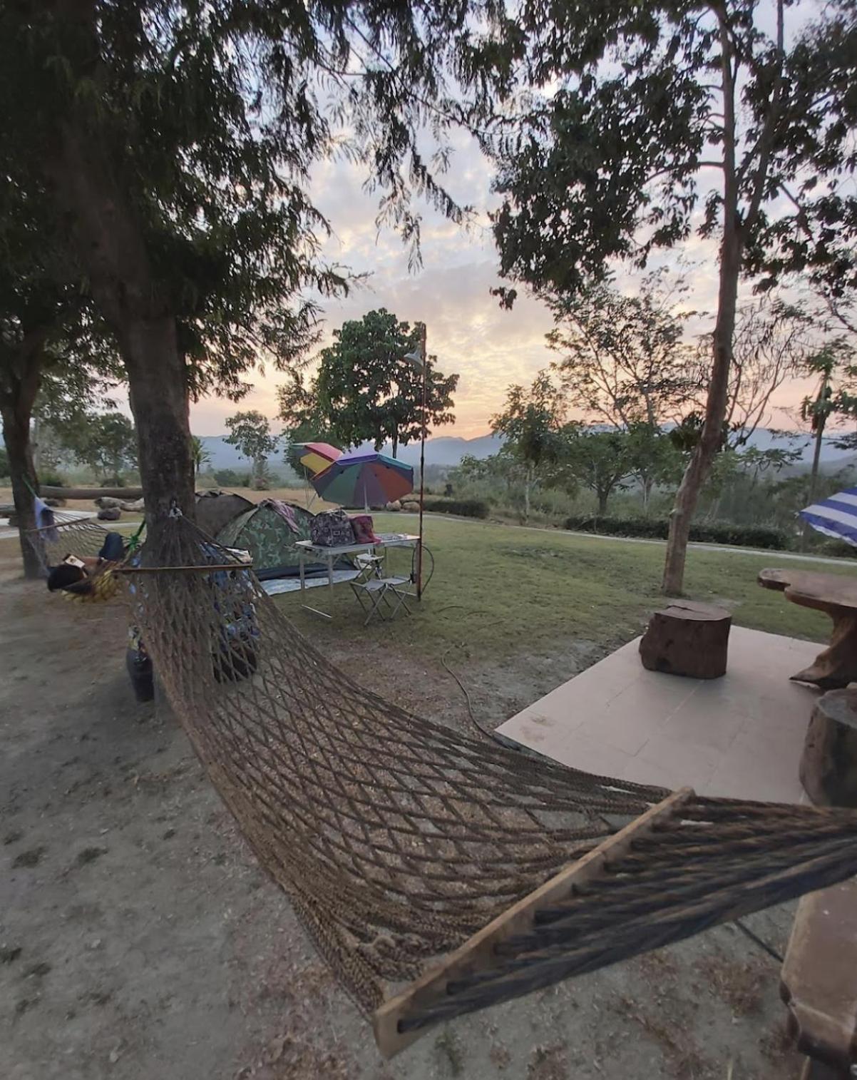 บ้านอิงเมยแคมป์ แก่งกระจาน Ban Phu Bon Luaran gambar